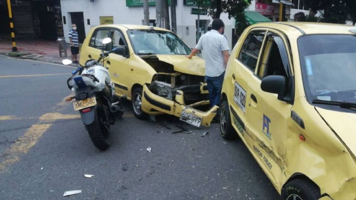 Cuatro heridos deja múltiple choque en el sur de Barranquilla
