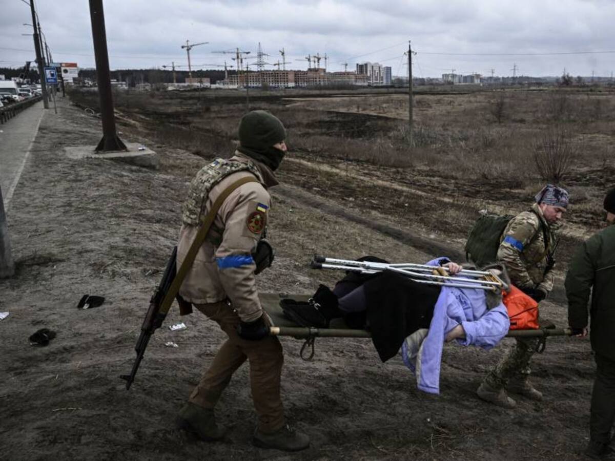 Un fotógrafo colombiano herido en ataque de Rusia en Ucrania