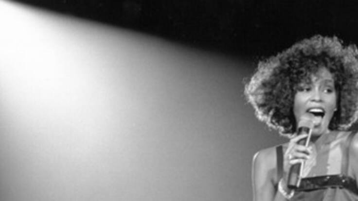 Completada la autopsia al cuerpo de Whitney Houston, pendiente de más pruebas