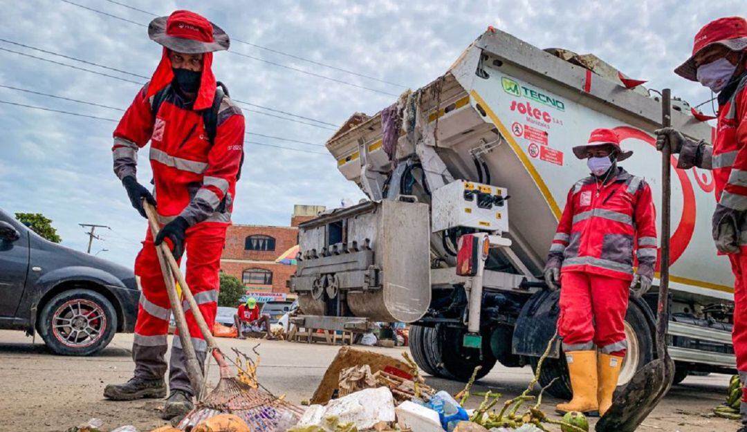 La empresa Veolia utilizará un camión pequeño como una ruta complementaria para las zonas de difícil acceso del mercado