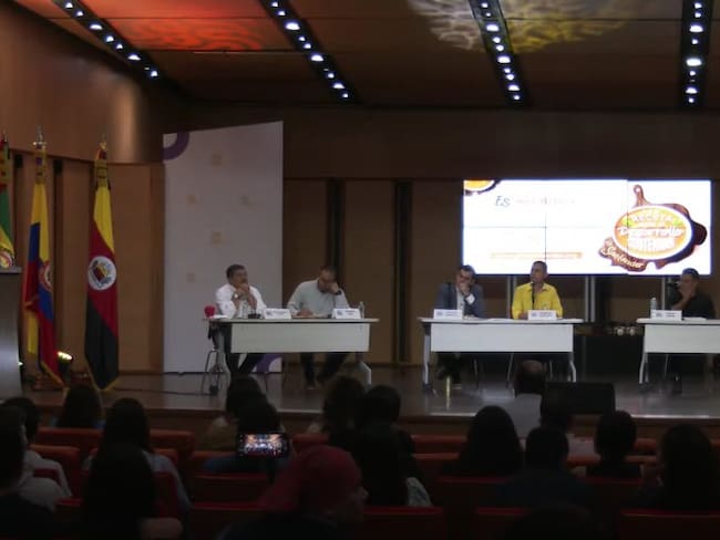 Cuatro candidatos a la gobernación de Santander aprueban el porte legal de armas