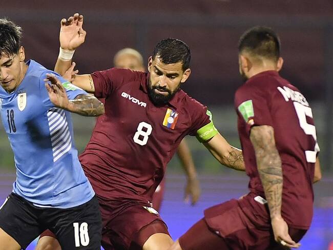 Alerta en Venezuela: Tomas Rincón no viajó a Brasil por cuadro viral