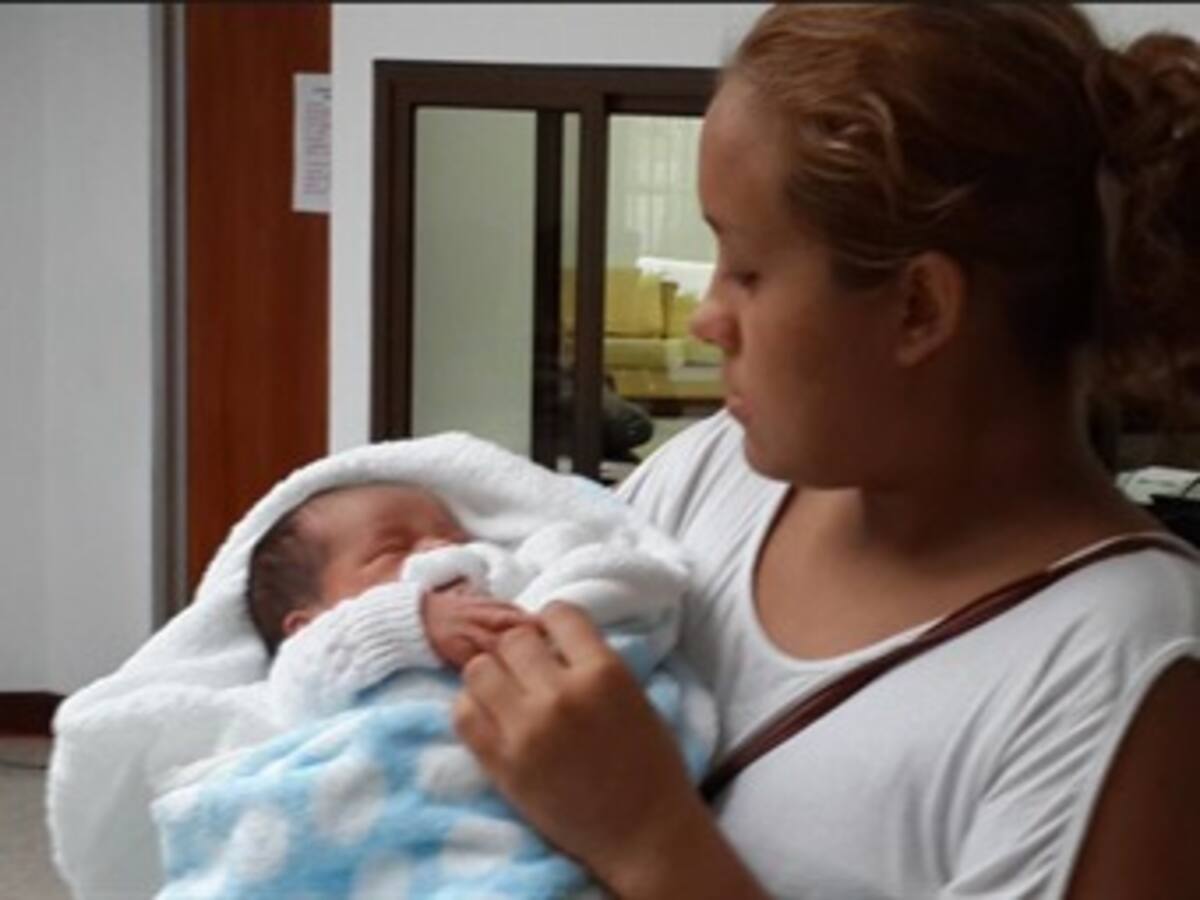 Viacrucis de un bebé colombiano por salvar su vida desde Costa Rica