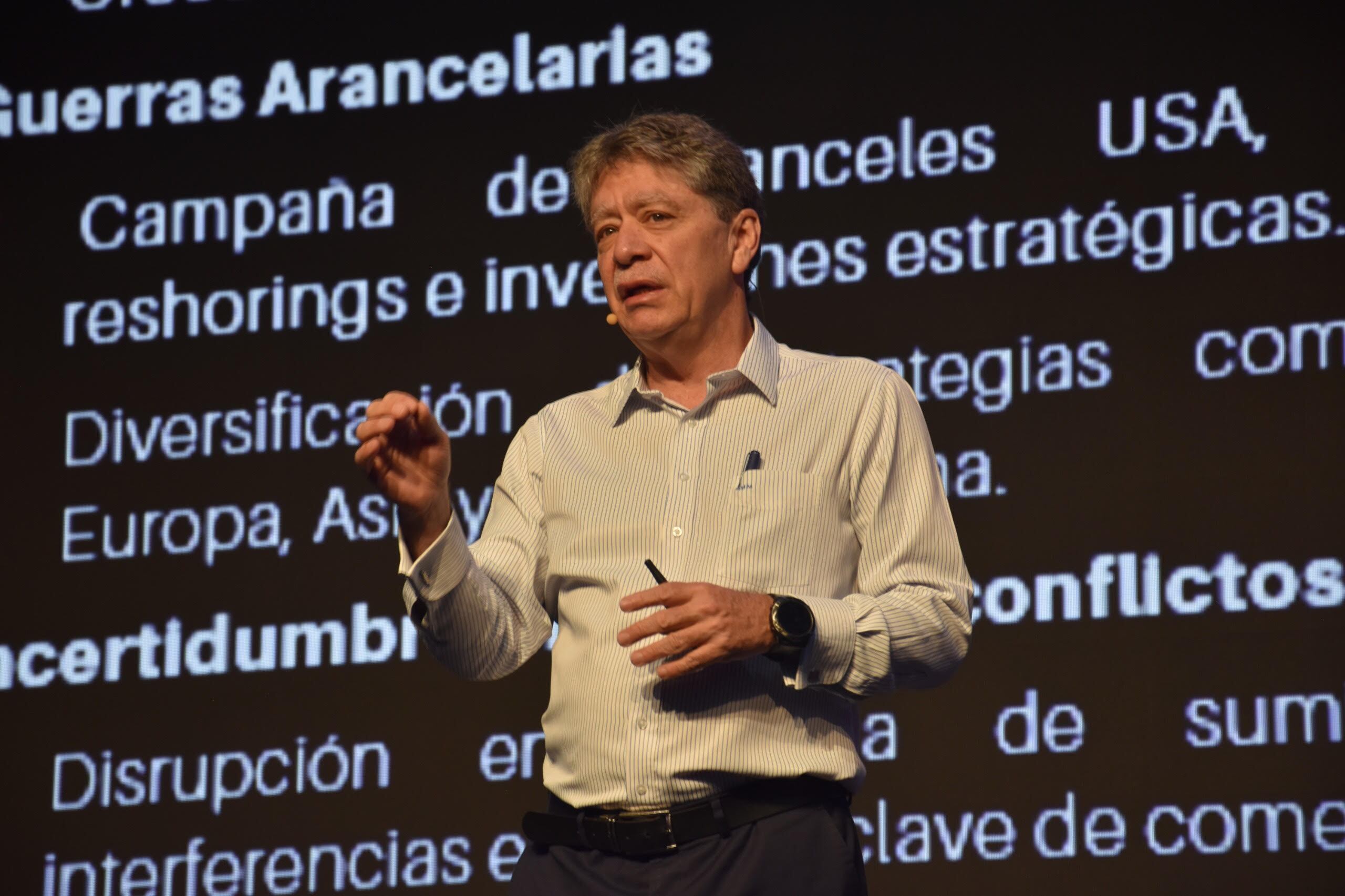 Presidente de la Andi, Bruce Mac Máster. Foto: Cortesía.