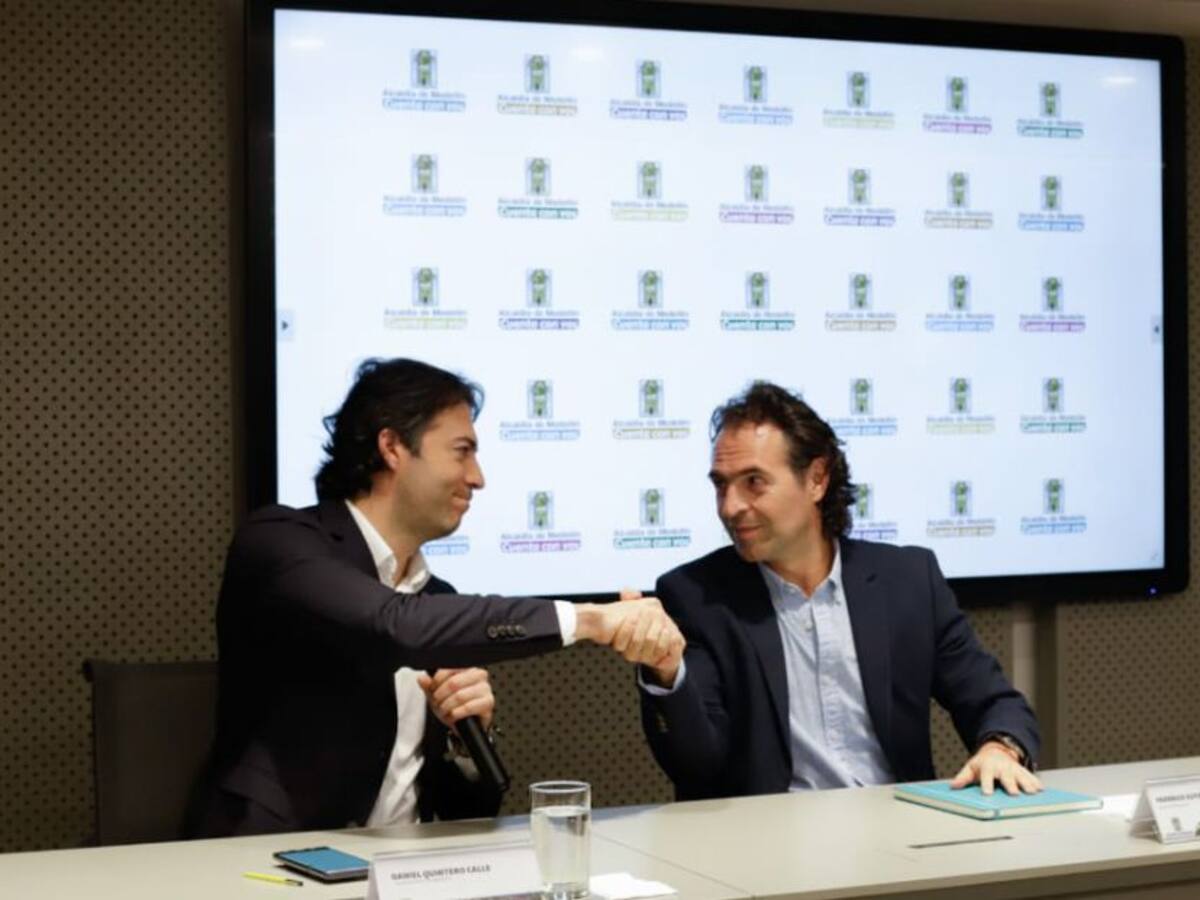 Daniel Quintero y Federico Gutiérrez se enfrentan en redes por EPM