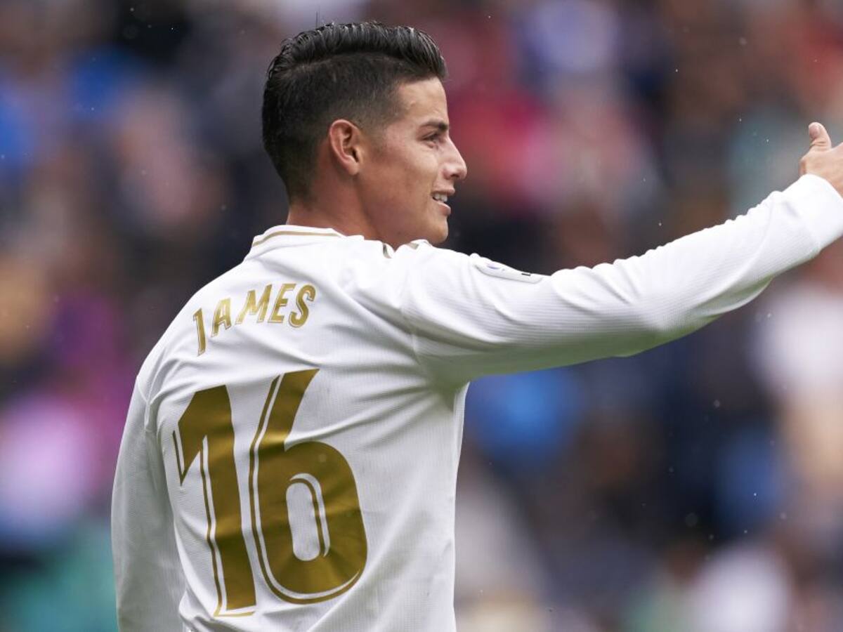 Shannon De Lima es cuestionada por no subir fotos con el hijo de James