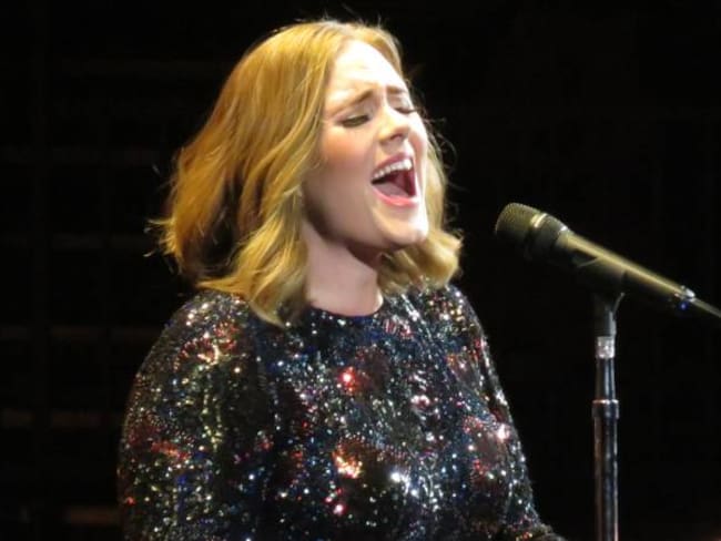 Adele confiesa su deseo de tener un segundo hijo