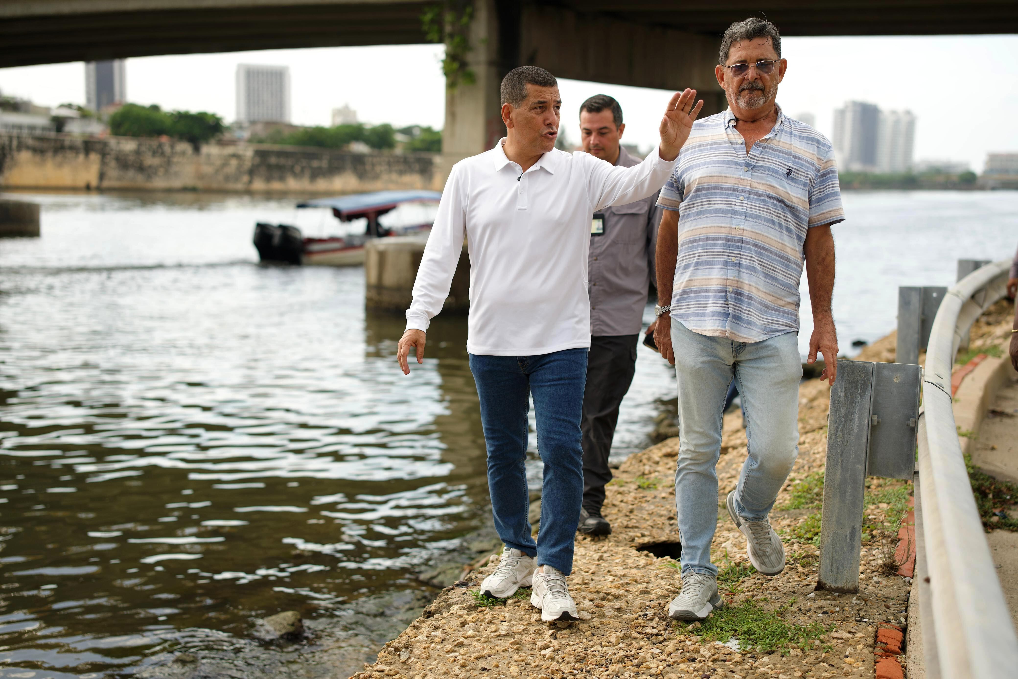 Rotonda del Puente de Manga bajo el puente Román tendrá recuperación total