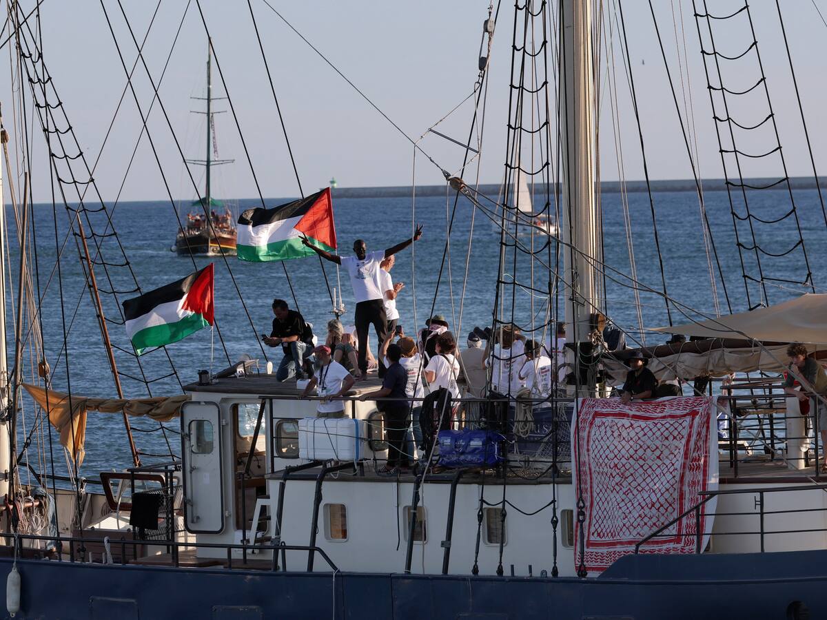 Flotilla humanitaria para Gaza denuncia ataques de Israel y espera “arremetida potencialmente letal”