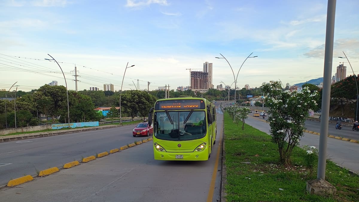 Jhair Andrés Manrique Bautista, gerente de Metrolínea