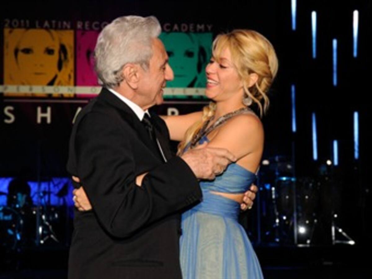 Shakira celebra por Twitter el cumpleaños de su padre