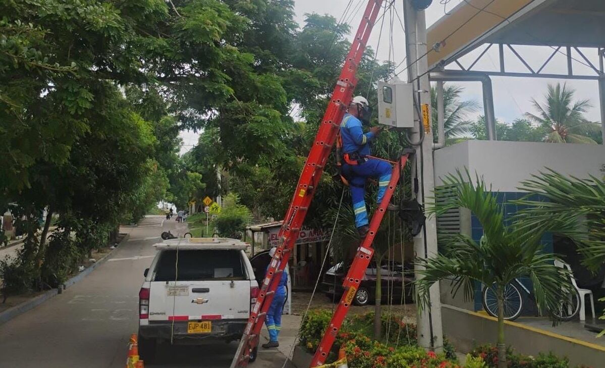 Trabajos de la empresa Air-e Intervenida. Foto: cortesía Air-e.