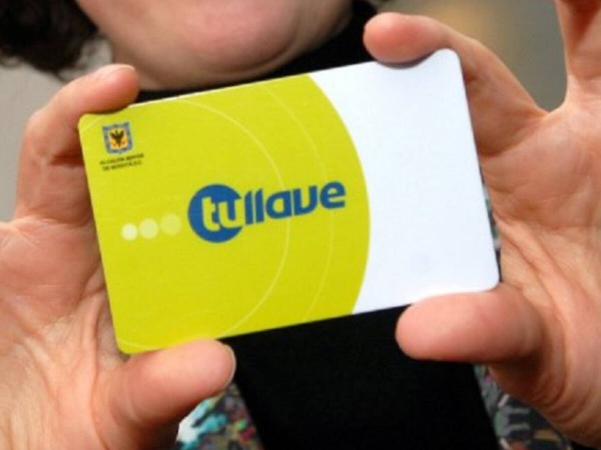 No hay recursos para deshabilitar 15 millones de tarjetas rojas y azules: Transmilenio