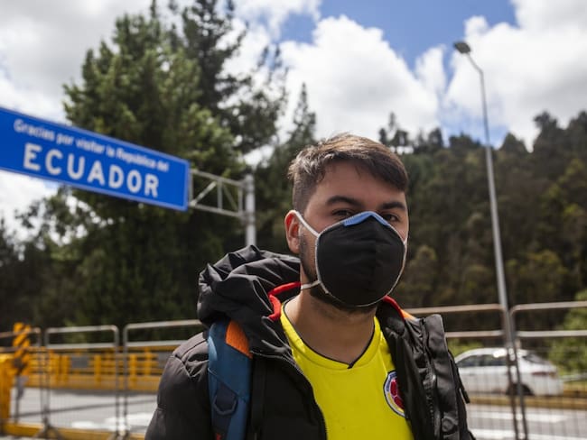 Pese a patrullajes, contrabandistas y migrantes usan trochas