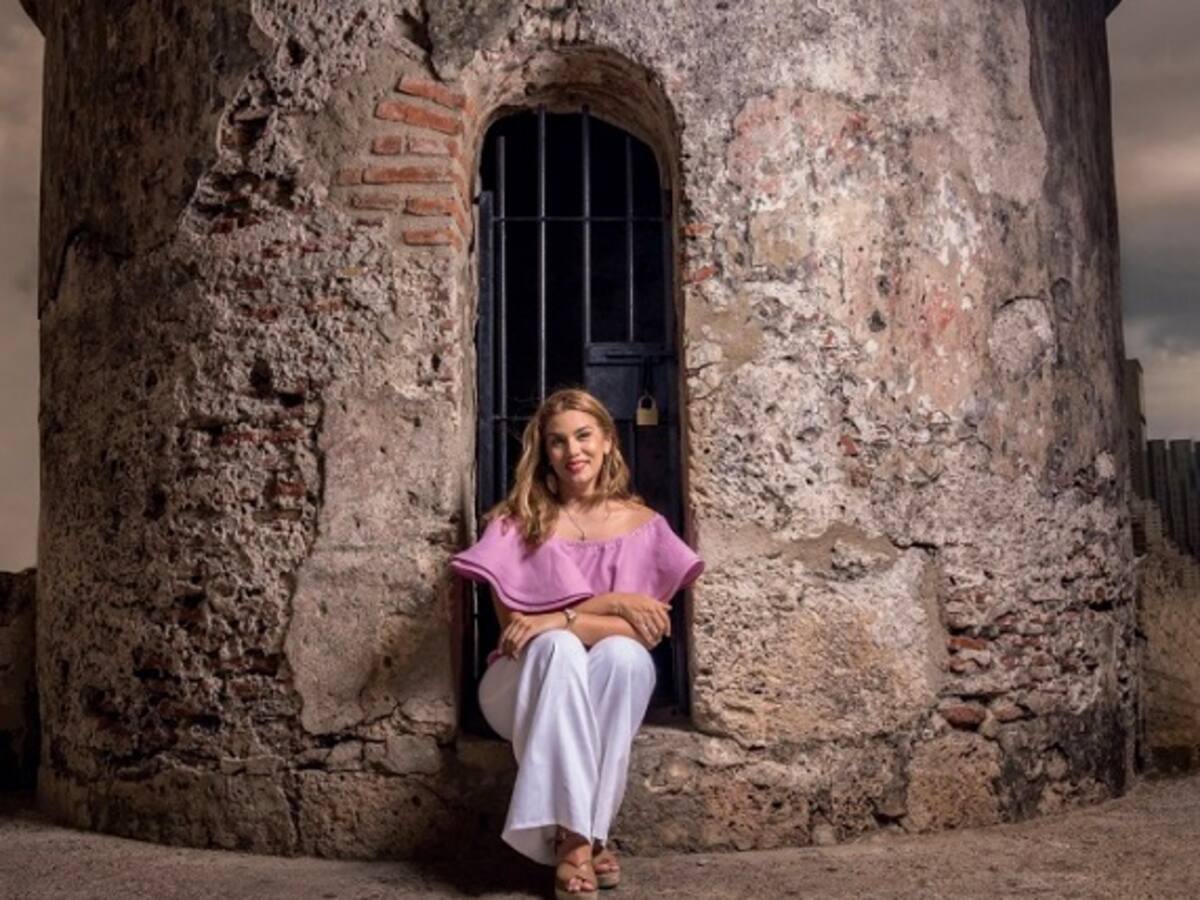 Periodista Martha Amor presentará dos libros en Gimnasio Moderno de Bogotá