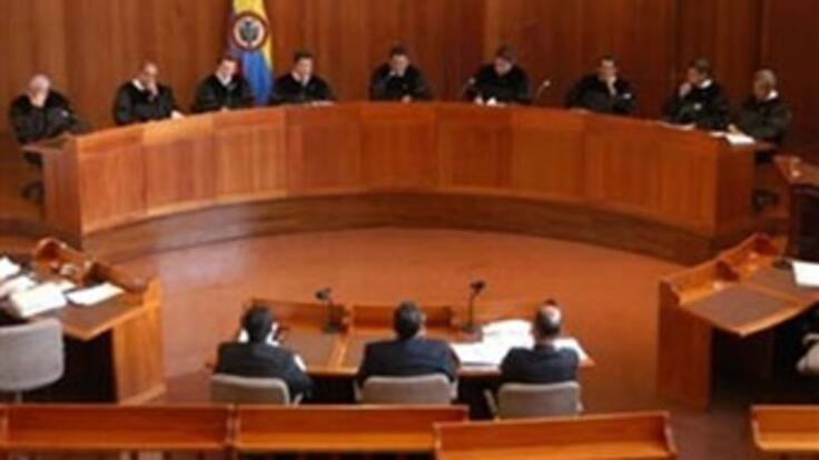 Resumen 9:00am /Corte Suprema exige dientes a la ley de conductores