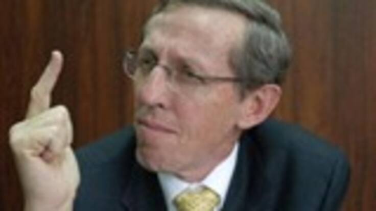 Si 'Tirofijo' hubiera sido ministro de Agricultura, nos hubiéramos ahorrado miles de muertos: Navarro Wolff