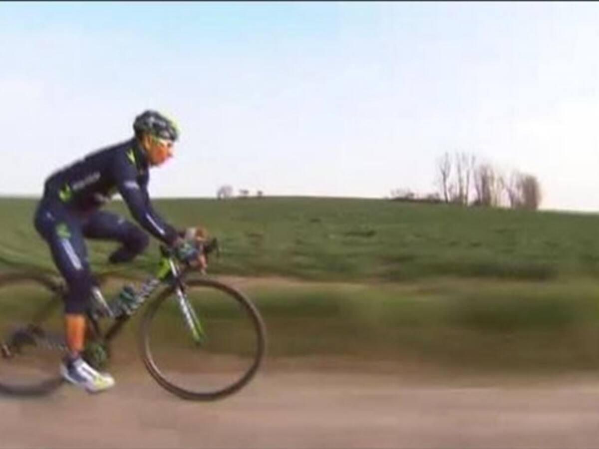 Quintana se retira de la Harelbeke y concluye su entrenamiento en pavé