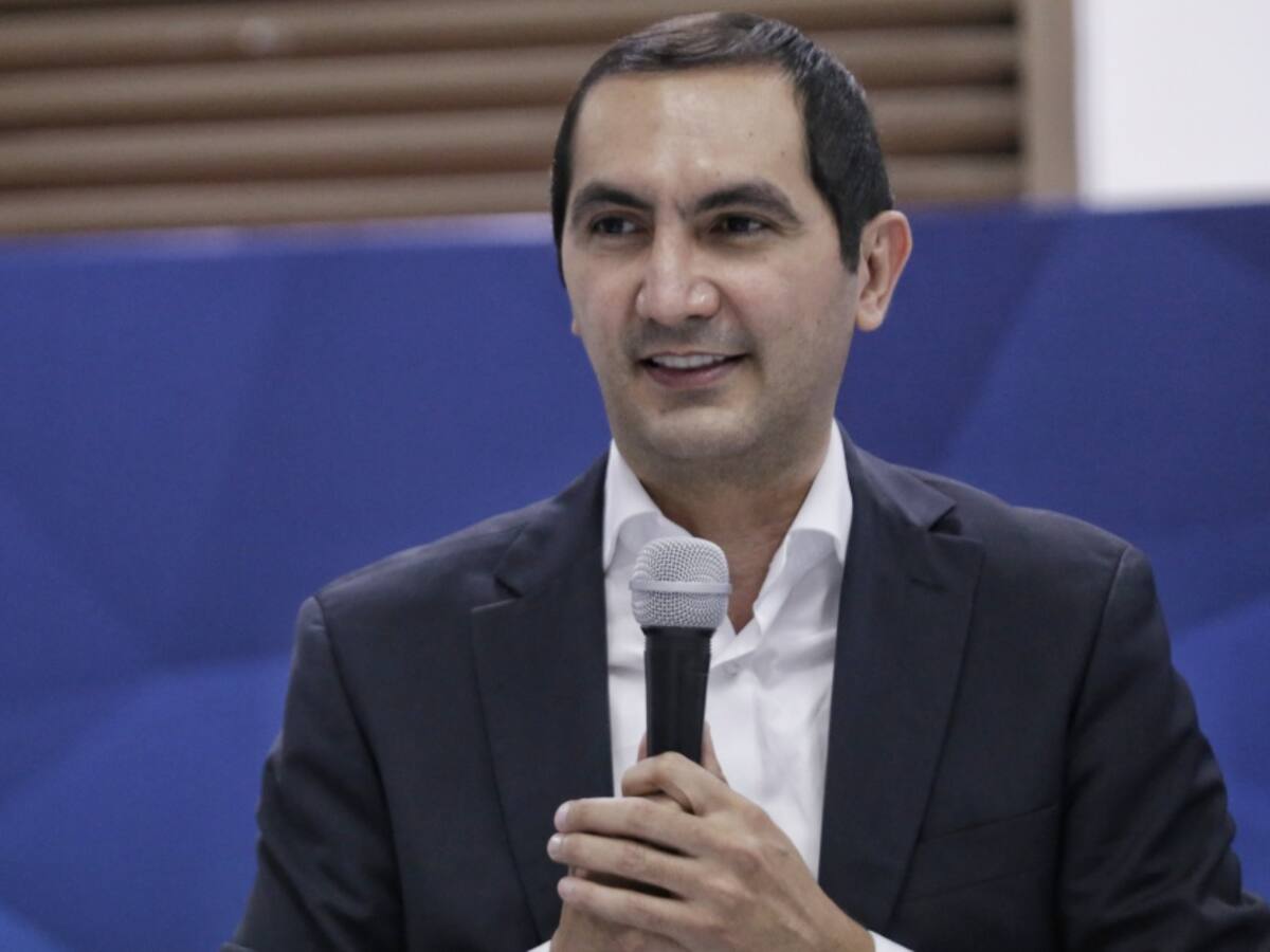 Corte Suprema abre investigación y llama a indagatoria a excongresista David Barguil