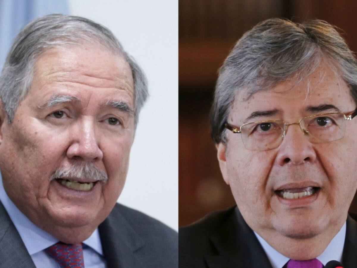 Similitud en discursos de Holmes y Botero ante escándalos en el Ejército