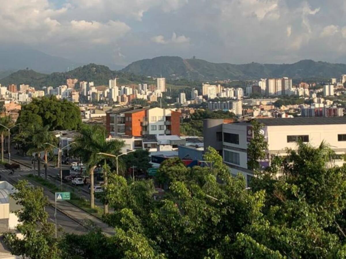 Implementan pico y cédula para circular en Pereira