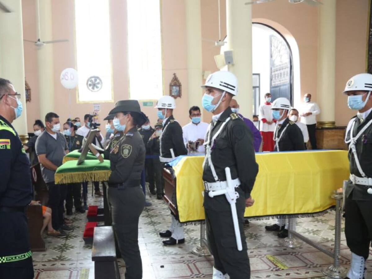 En Melgar se cumplieron las exequias de integrante de la Policía Nacional