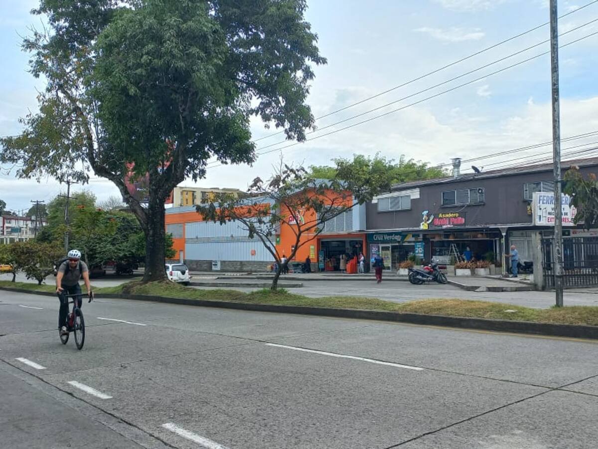 ¿Cuál fue el impacto ambiental por el día sin carro y sin moto en Armenia?