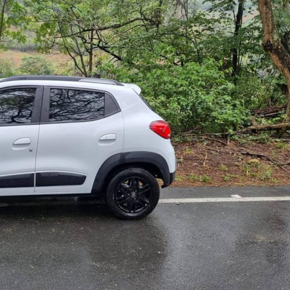 Encontraron el carro del rector de una I.E de La Unión que está desaparecido