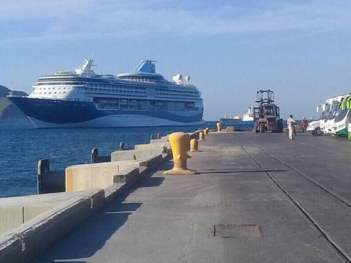 Imponente crucero Marella Discovery 2 arriba a Santa Marta