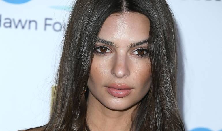 Emily Ratajkowski.