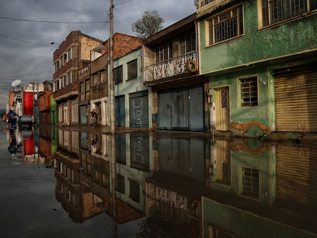Temporada de lluvias en Bogotá tiene en riesgo de colapso a 7.500 edificaciones