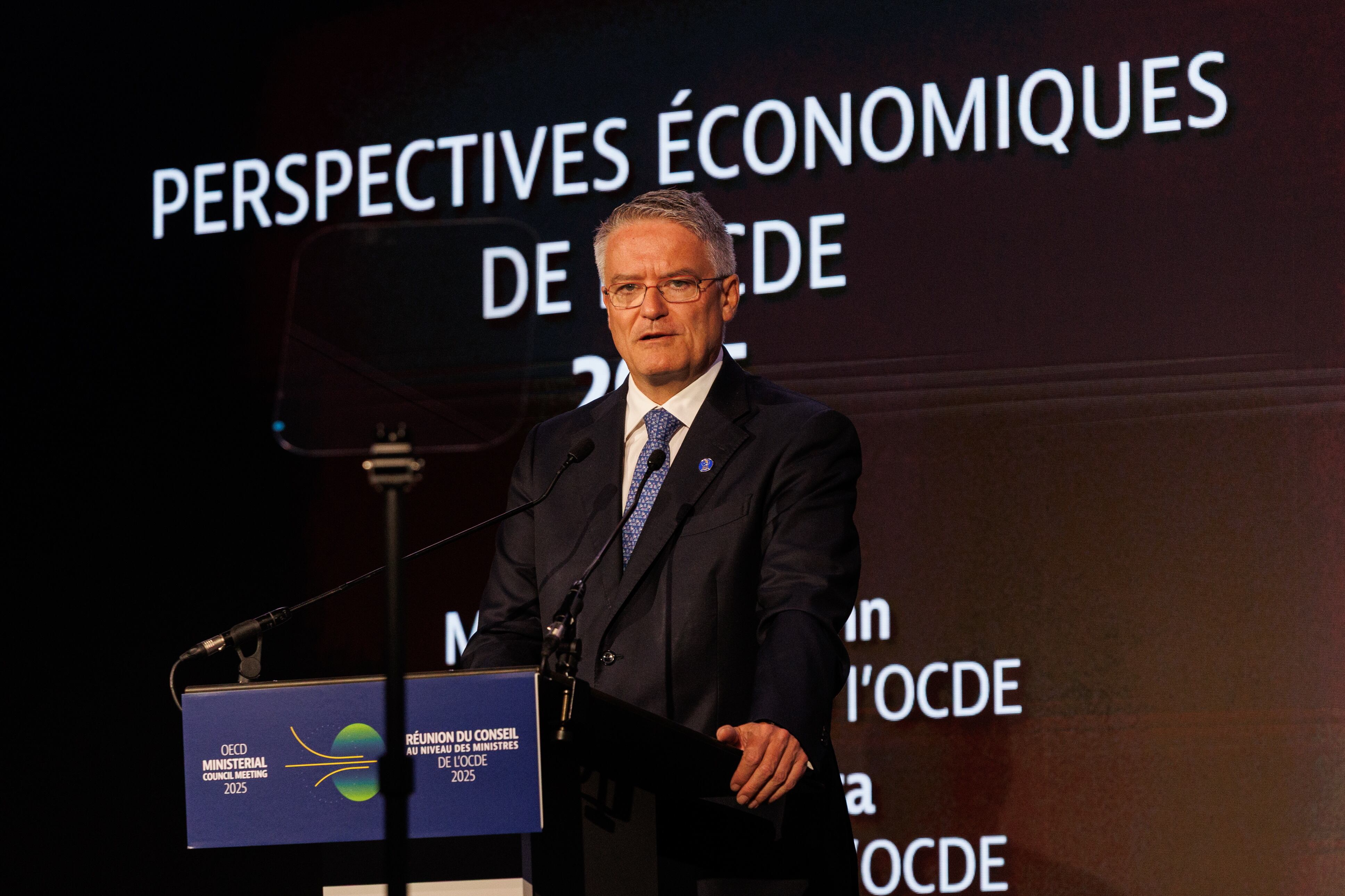 Paris (France), 03/06/2025.- Secretary-General of the Organisation for Economic Co-operation and Development (OECD) Mathias Cormann delivers his speech at the OECD Ministerial Council Meeting at the organisations headquarters in Paris, France, 03 June 2025. The meeting is held from 03 to 04 June 2025.  (Francia) EFE/EPA/SADAK SOUICI