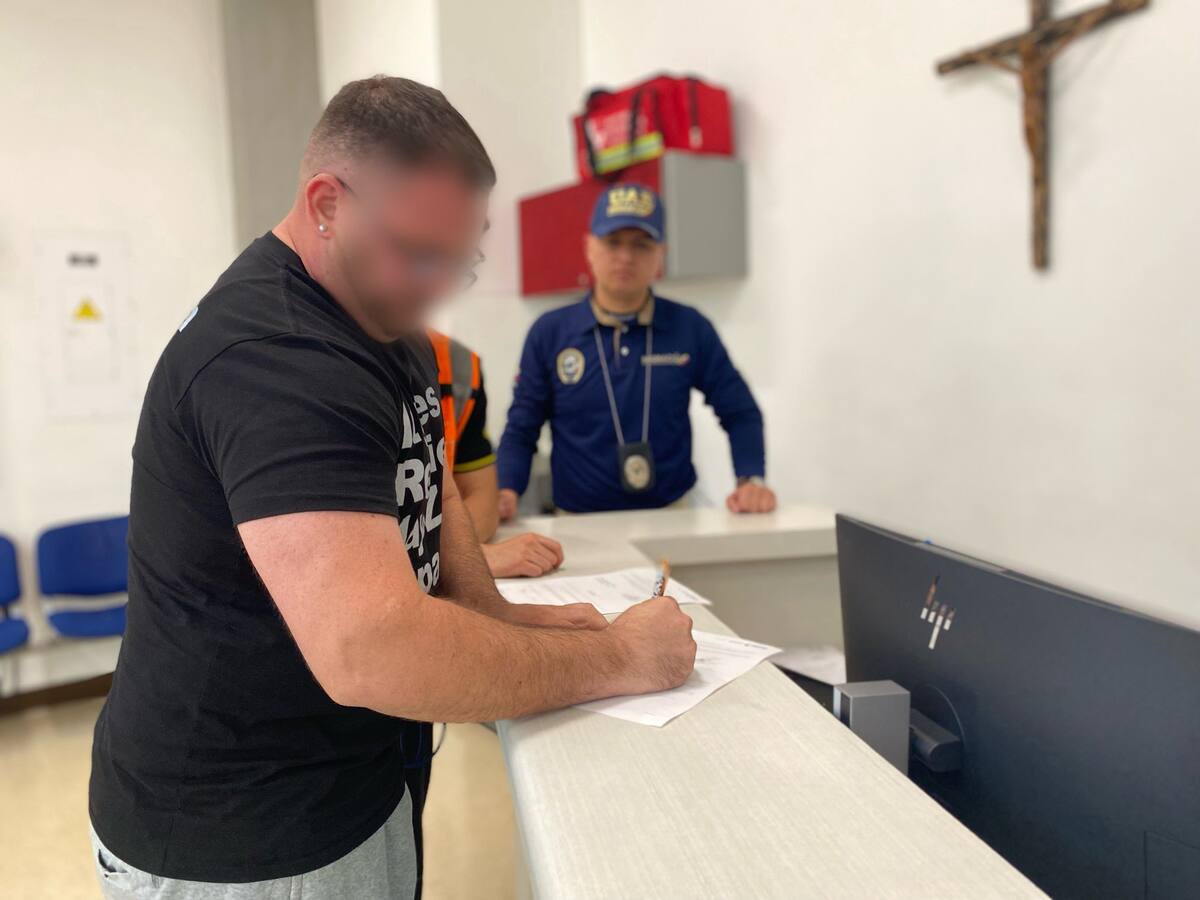 Migración le prohibió la entrada al país a otro ciudadano estadounidense