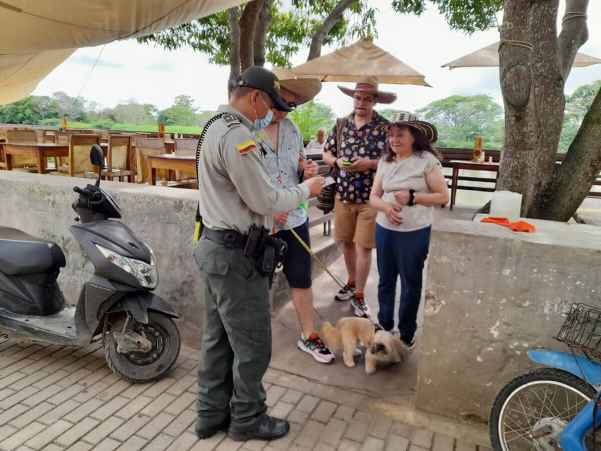 Policía de Turismo custodia Mompox para brindar garantías a turistas y residentes