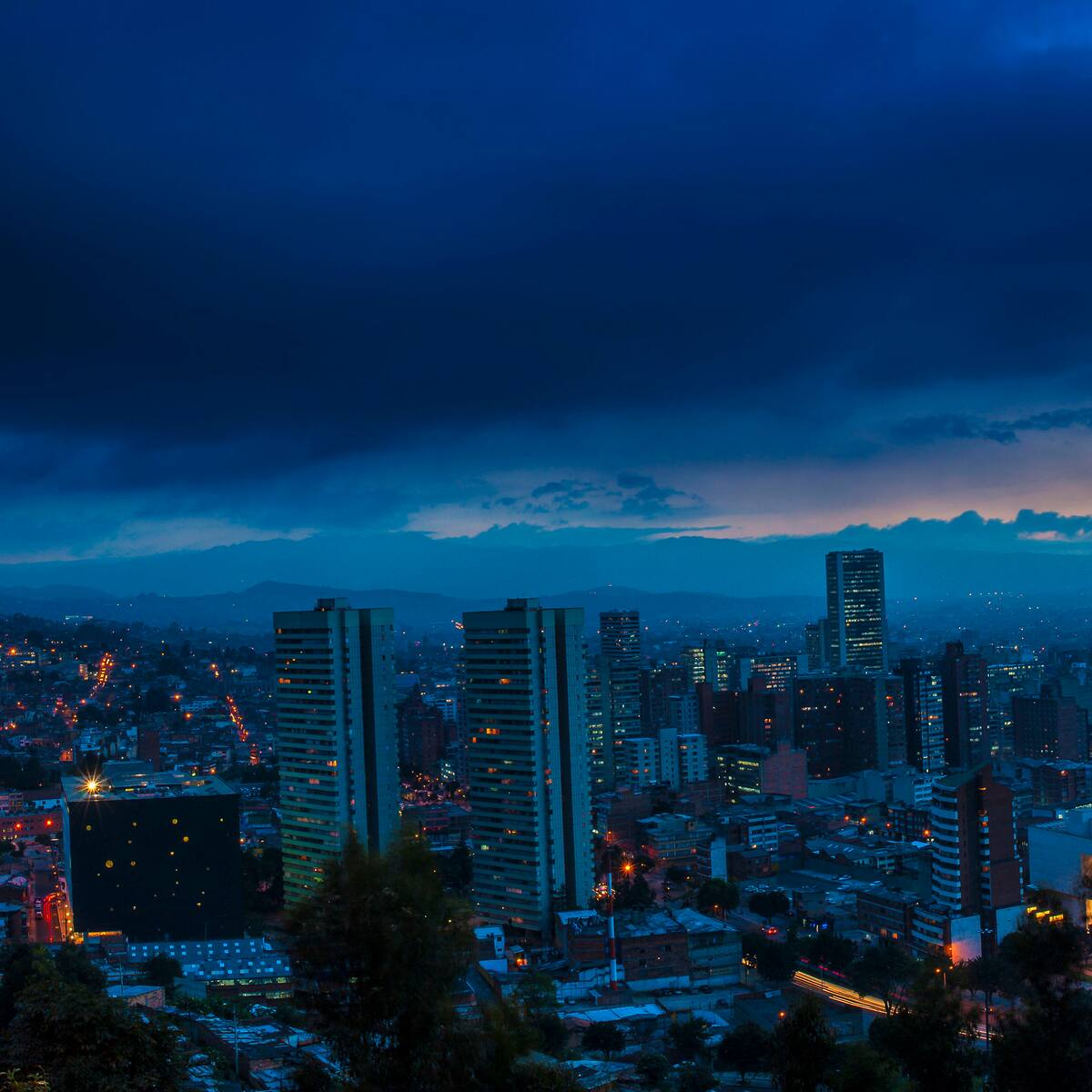 Deuda del Estado con el sector energético puede causar un apagón: alerta Acolgen