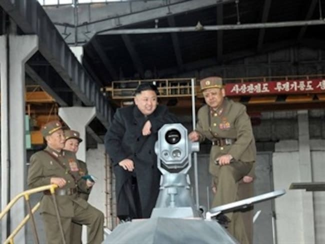Líder de Corea del Norte anuncia ampliación del arsenal nuclear