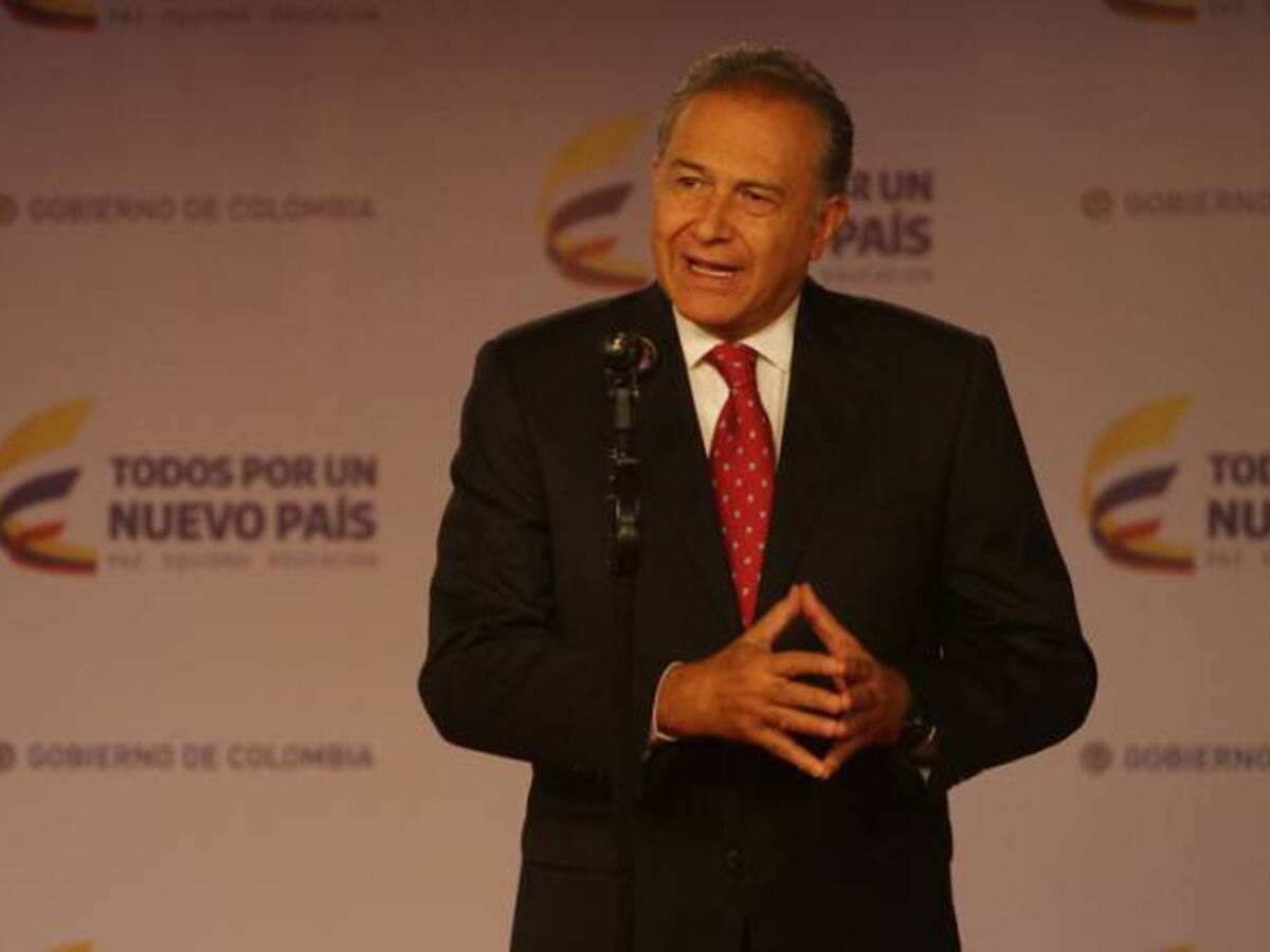General Naranjo será asesor de seguridad ciudadana en Perú