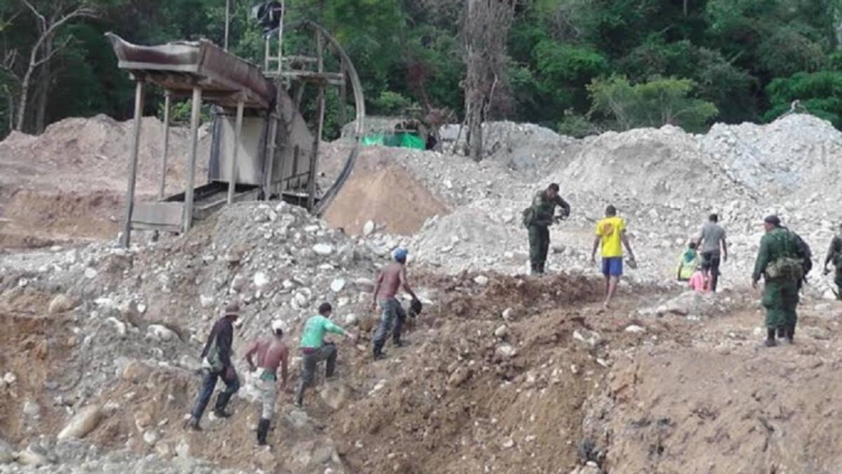 Un muerto y un herido dejó un derrumbe en mina de esmeraldas en Quípama, Boyacá