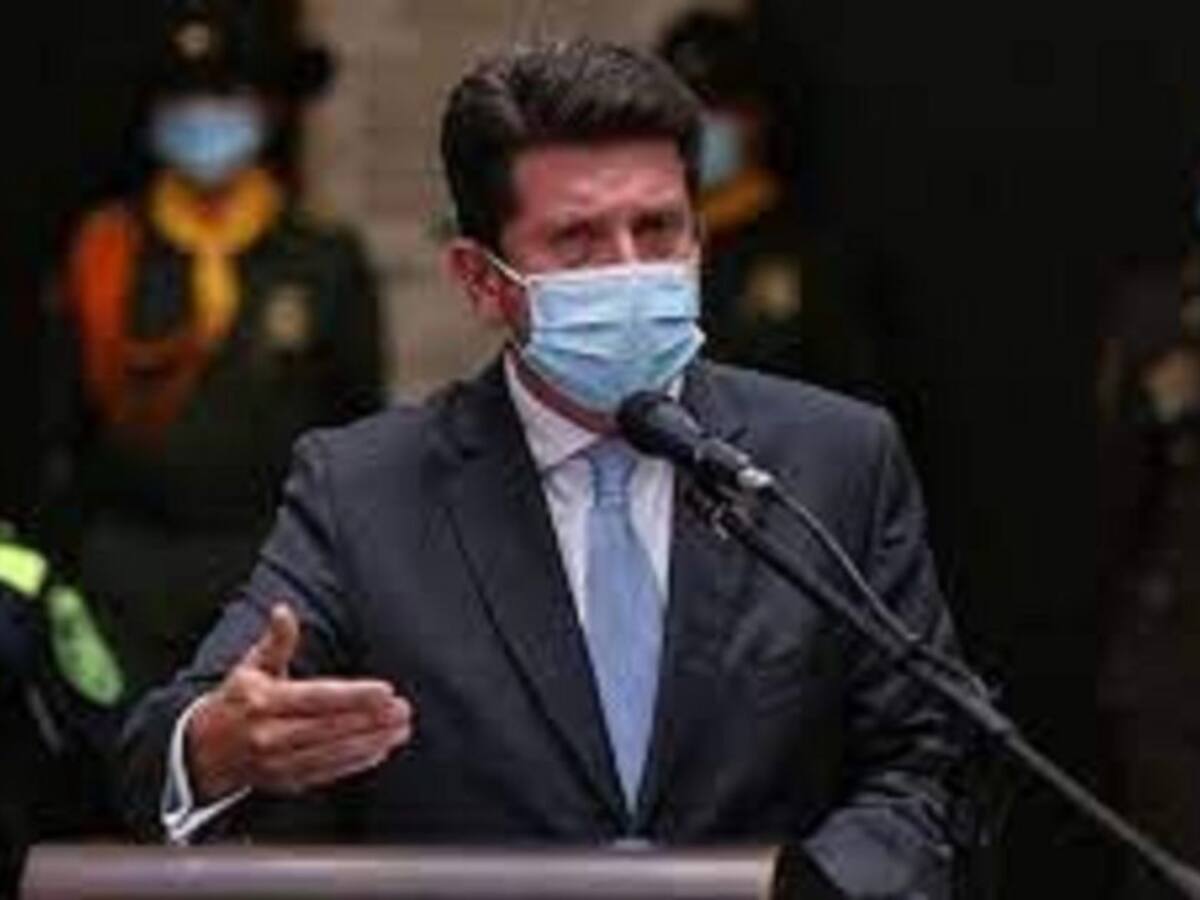 Ministro de Defensa en Neiva