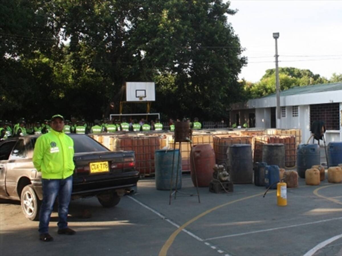 Policía decomisa 1.000 galones de gasolina de contrabando en Cesar