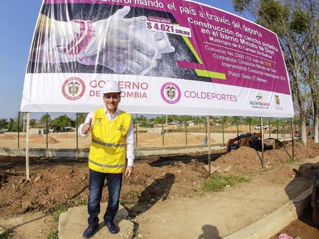 Gobernador revisa últimos avances de obras en El Carmen de Bolívar