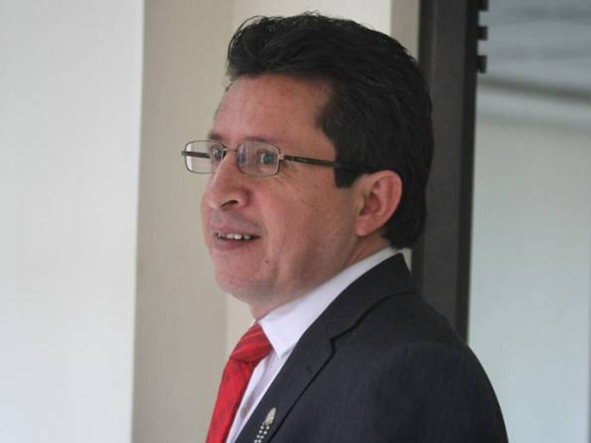 Miller Rubio habría mediado para que empresa de armas de Pedro Orejas siguieran funcionando: Fiscalía