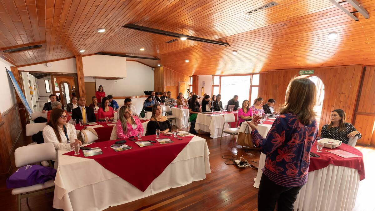 Firman acuerdos de voluntades para apoyar emprendimiento de mujeres en Nariño