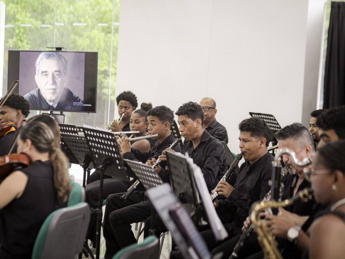 Cartageneros vivieron la experiencia sensorial del musical literario “En agosto nos vemos”
