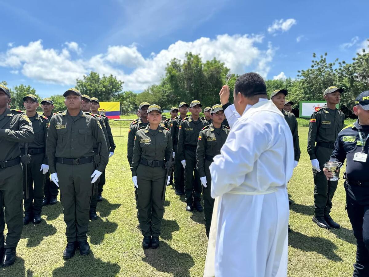 Juraron bajo los mangos de la Esmeralda: crónica de un camino que inicia