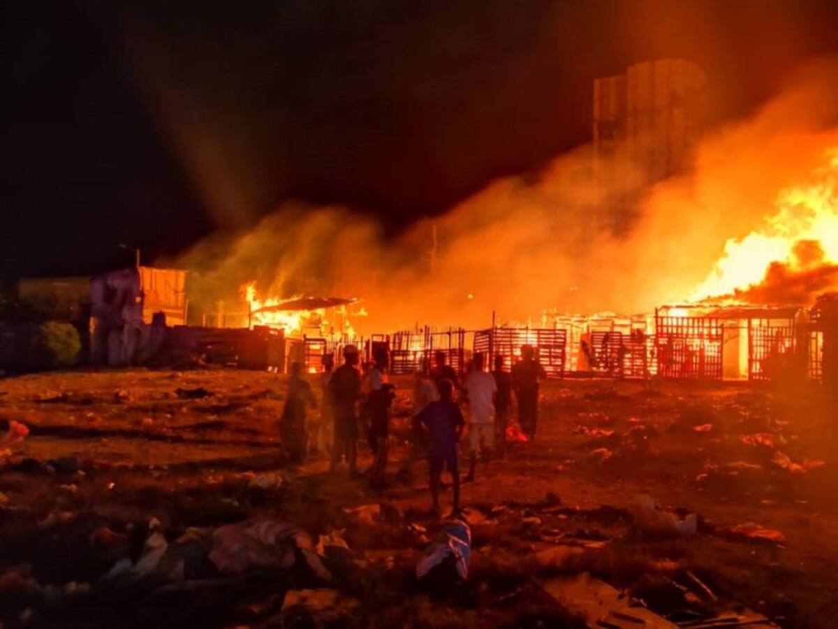 Manos criminales estarían detrás del incendio de cinco casas en Cartagena