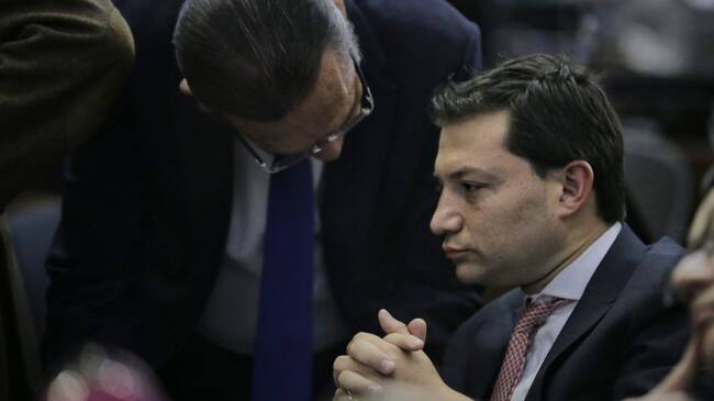Contratación