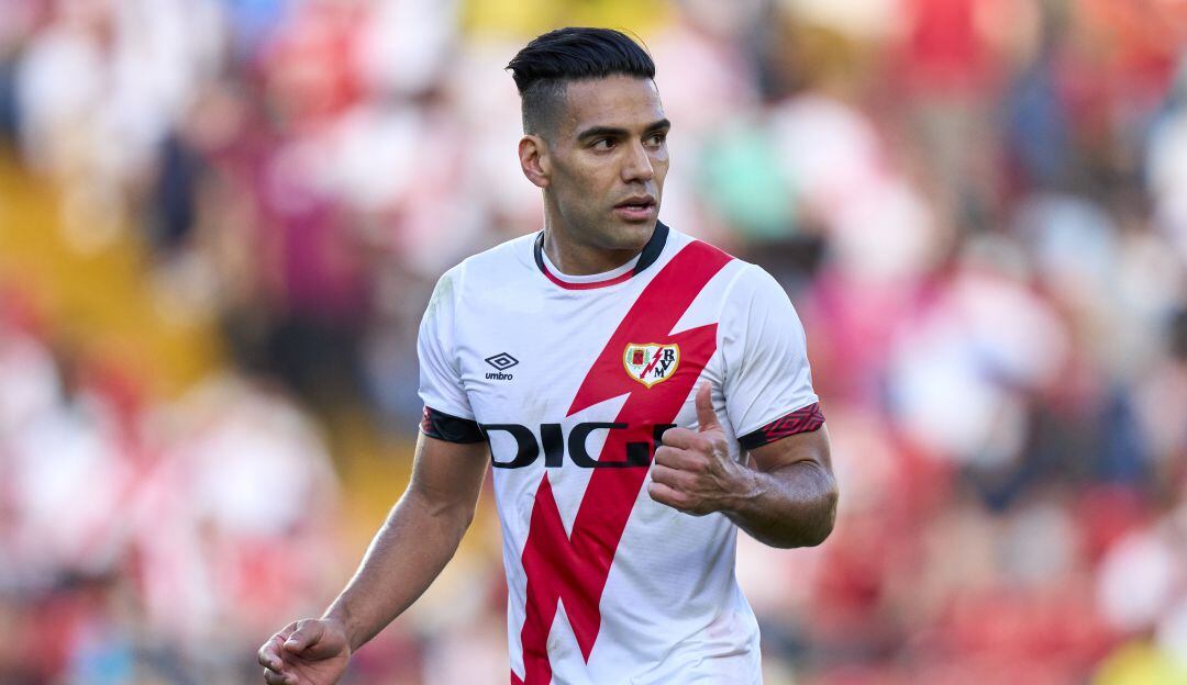 Falcao García festeja su más reciente anotación con el Rayo Vallecano.