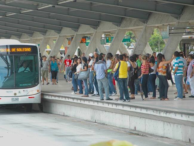 Transmetro suspende operación hasta nueva orden