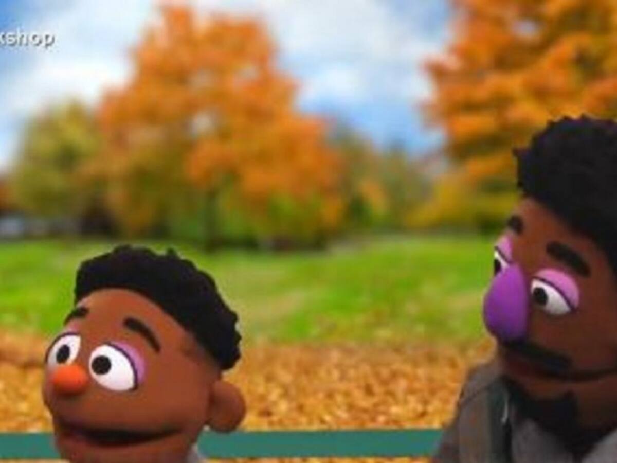 Con muppets negros, Plaza Sésamo busca dar clases sobre racismo